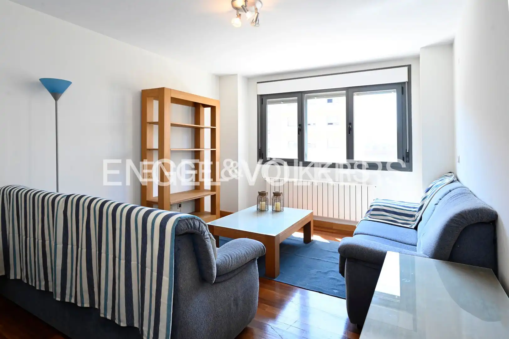Sala de estar de Piso de alquiler en Santander con Calefacción, Trastero y Piscina