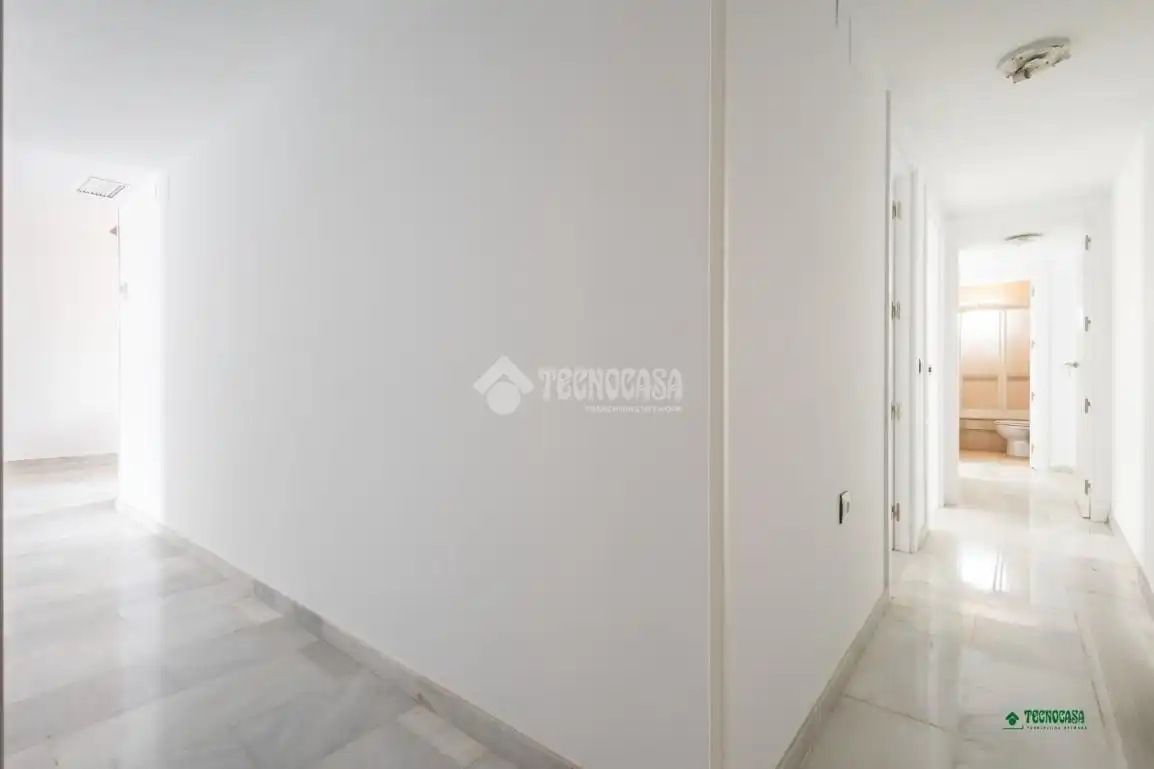 Flat for sale in Almería  with Air Conditioner