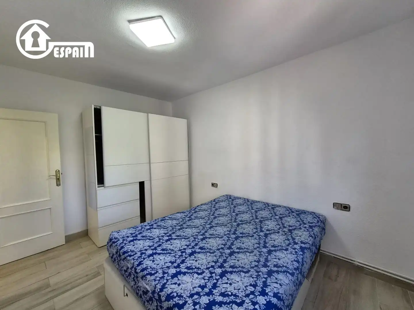 Dormitori de Pis en venda en Madrid amb Calefacció