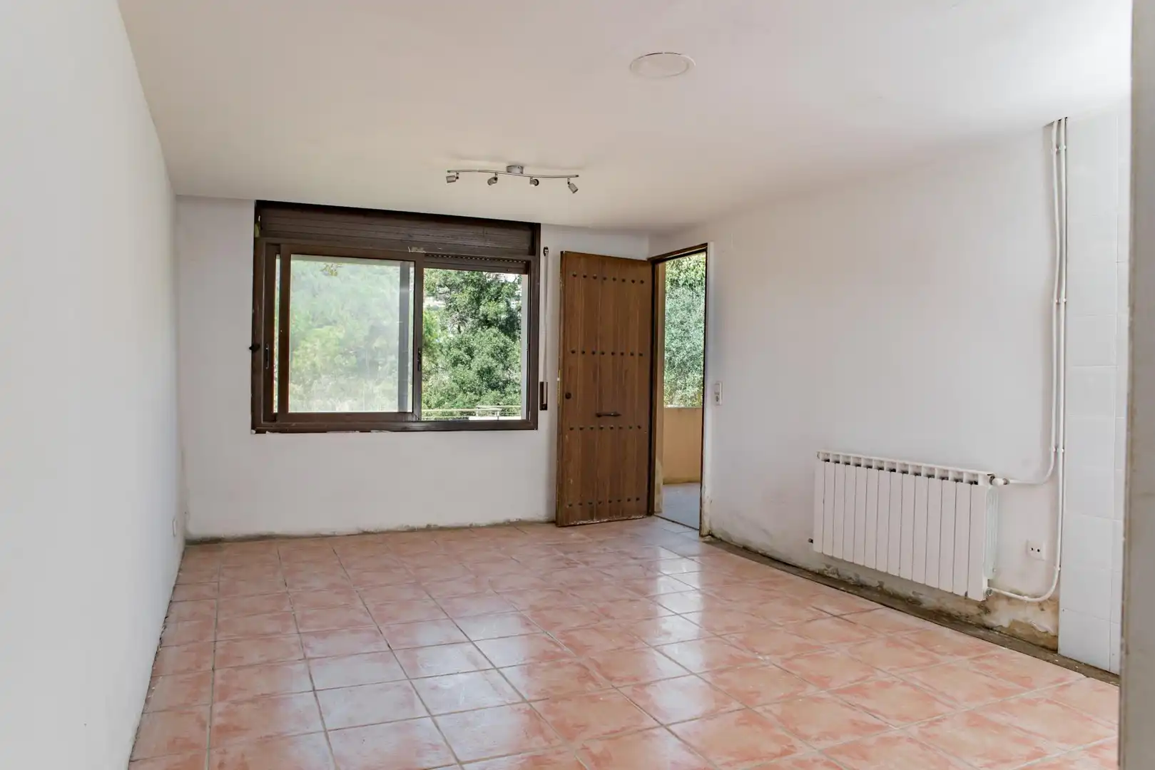 Villa con terrazza in vendita a Montgoda, imagen 31