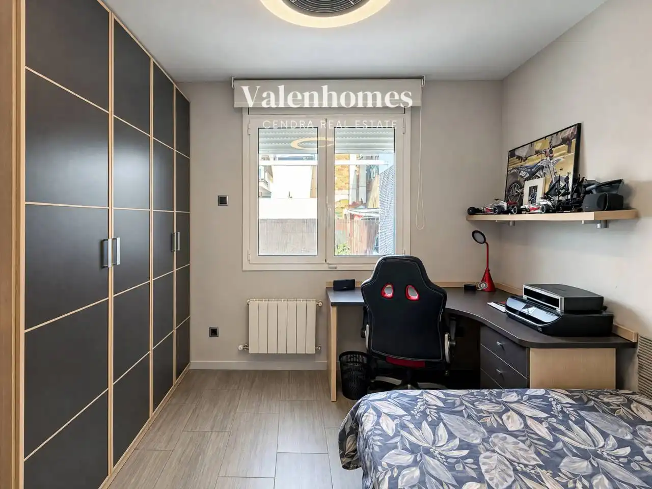 Habitación de Casa o chalet en venta en Terrassa con Aire acondicionado, Calefacción y Terraza