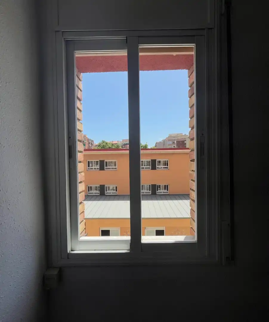 Terrassa de Pis en venda en Barcelona amb Forn i Balcó