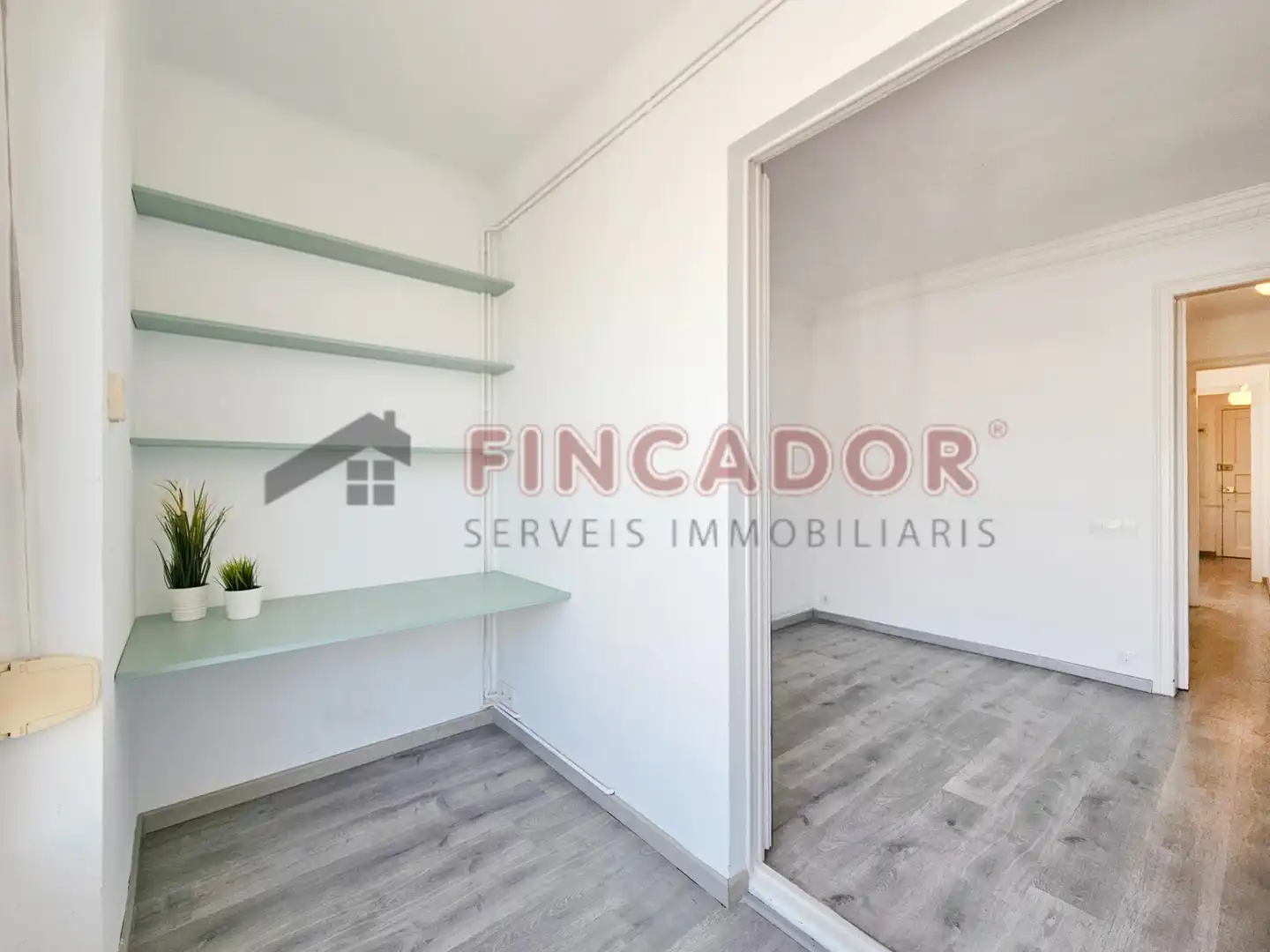 Bedroom of Flat for sale in Barcelona  with Air Conditioner, Heating and Parquet flooring