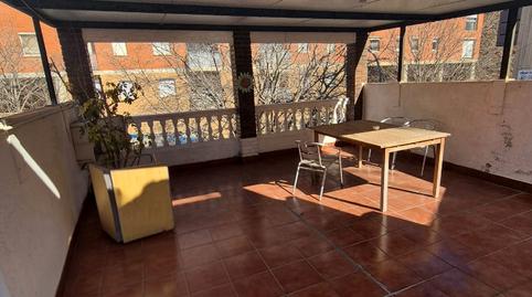 Foto 2 de Casa adosada en venda a Roc Blanc, Terrassa