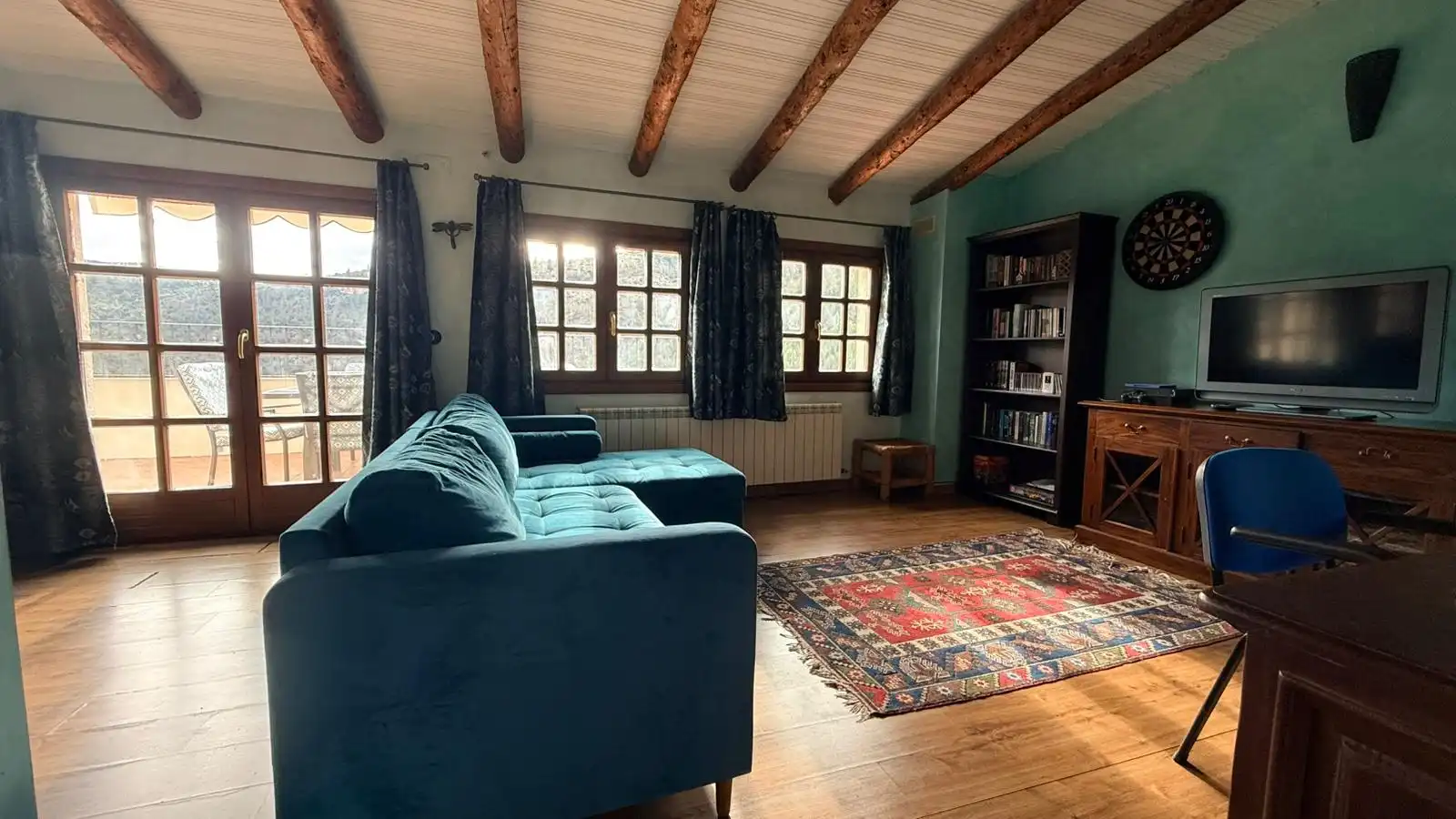 Sala de estar de Casa adosada en venta en Castellote con Calefacción, Terraza y Trastero