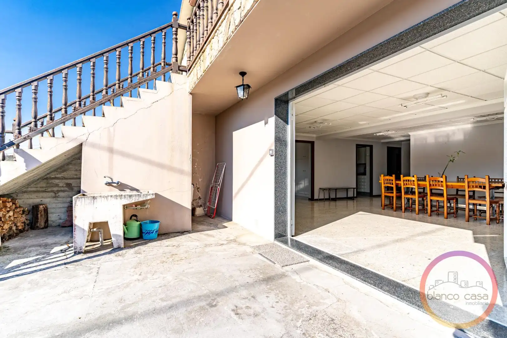 Casa amb terrassa en venda a Carballo, imagen 25