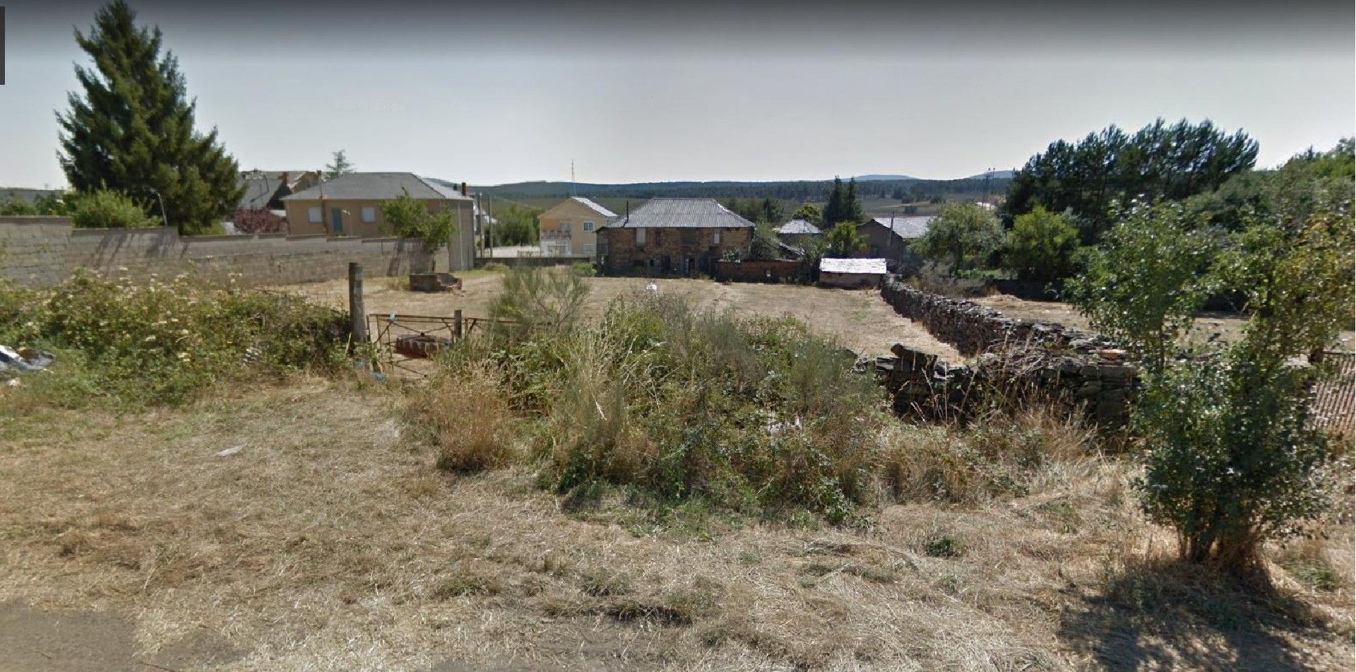 Residencial en venda a Villagatón