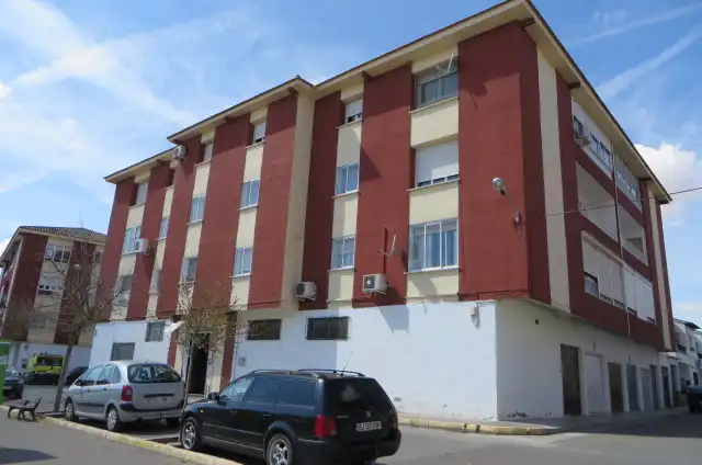 Local comercial en venda a C/ Villanueva