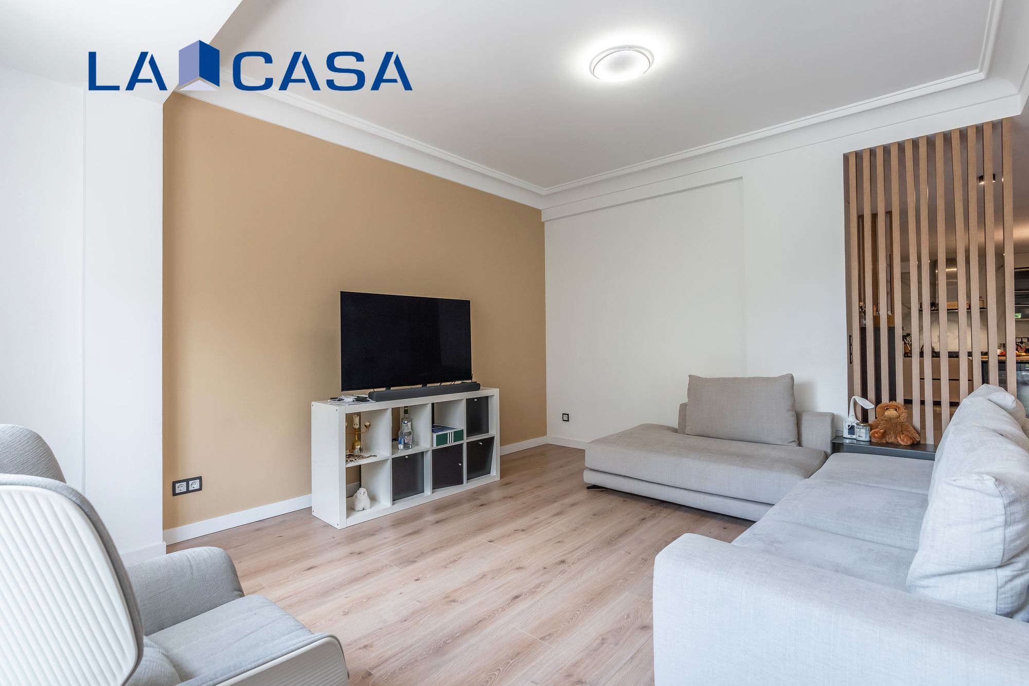Sala de estar de Piso en venta en  Madrid Capital con Calefacción y Terraza