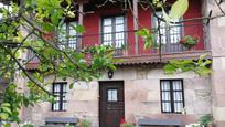 Vista exterior de Casa o xalet en venda en Cartes amb Balcó