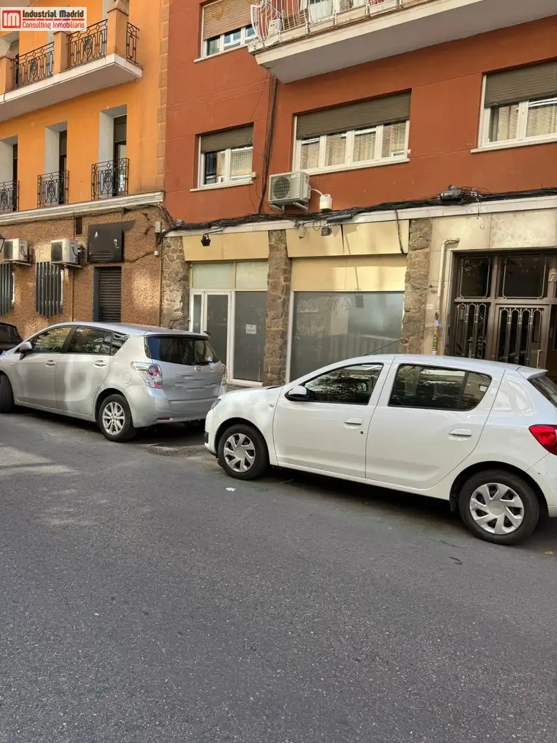 Parking de Local de alquiler en Madrid
