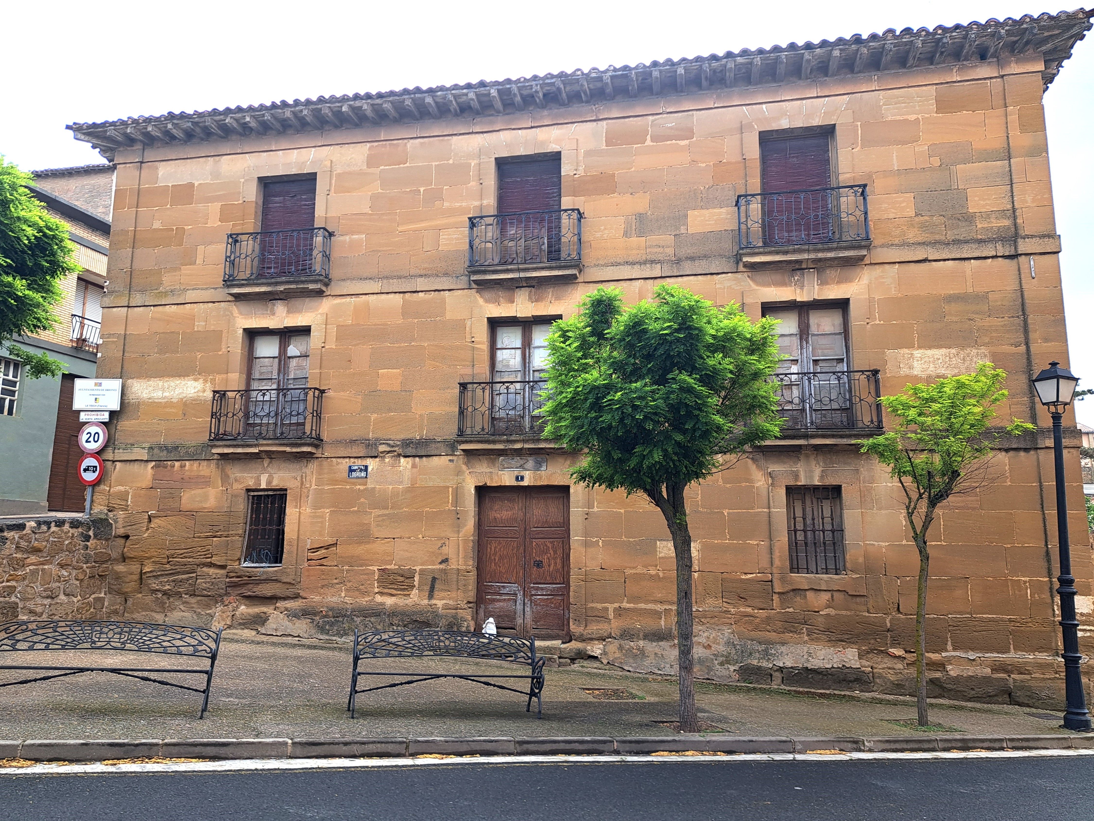 Exterior view of Country house for sale in Briones  with Private garden