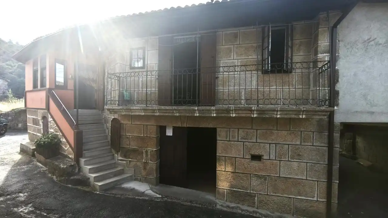 Casa rústica con terraza en venta en LUGAR DE PICORNIO, imagen 20