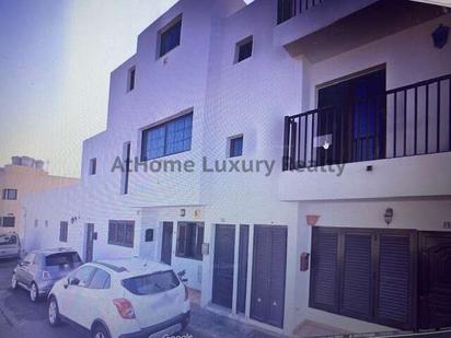 Exterior view of Flat for sale in Arrecife  with Terrace, Oven and Microwave