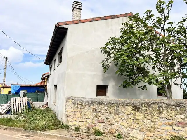 Vista exterior de Casa o chalet en venta en Gozón