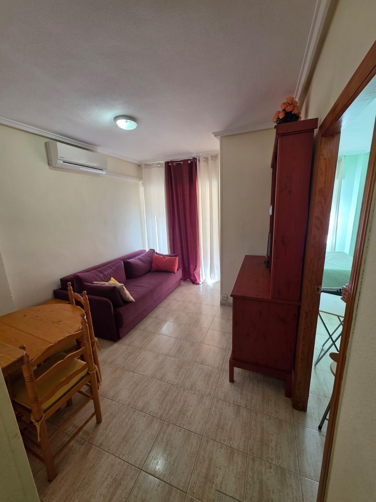 Bedroom of Apartment for sale in Torrevieja  with Private garden, Furnished and Balcony