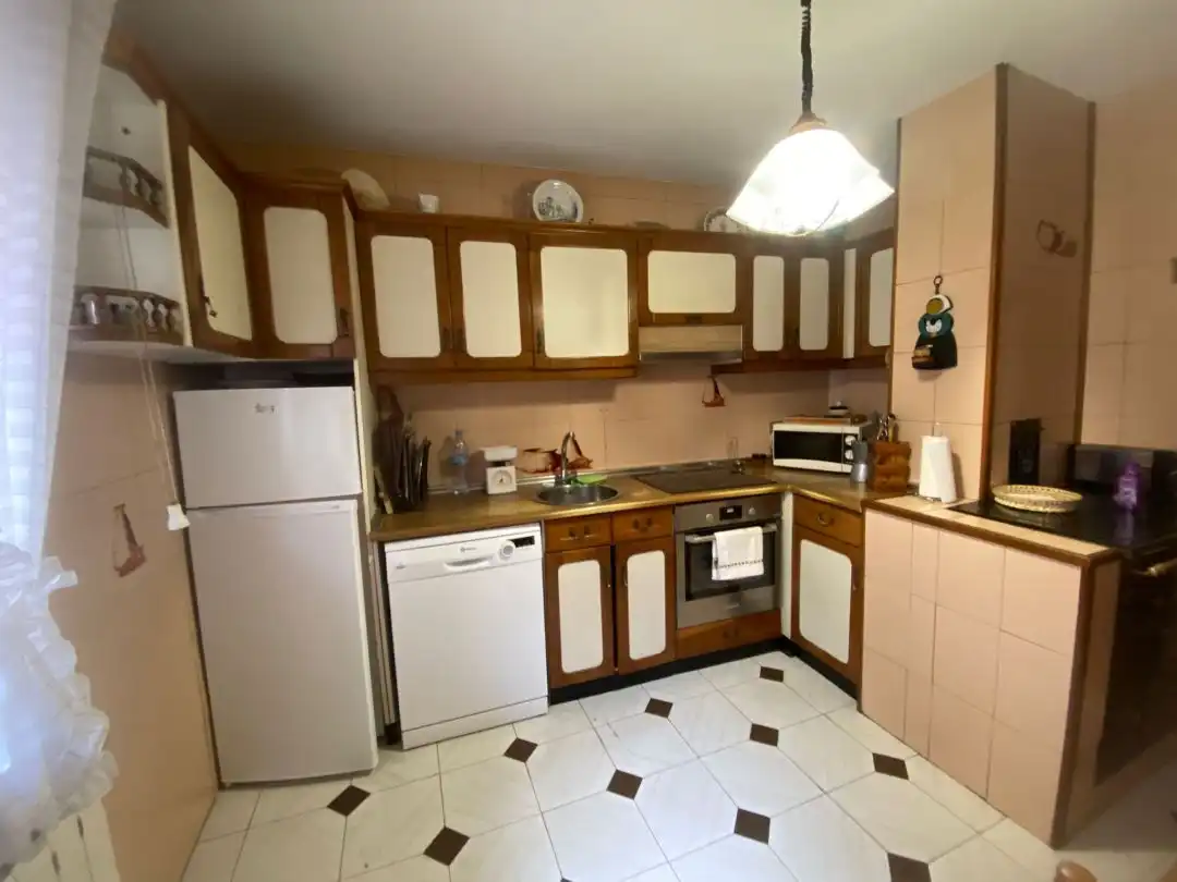 Haus mit Garten zum Verkauf in Valle de Valdebezana, imagen 3