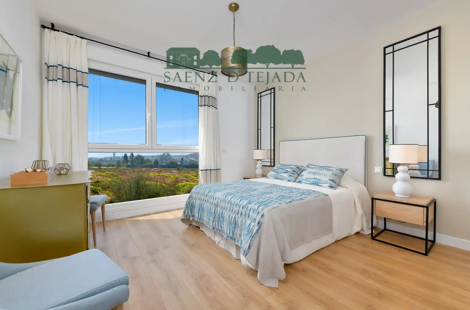Habitación de Casa o chalet de alquiler en Dos Hermanas con Aire acondicionado, Calefacción y Jardín privado