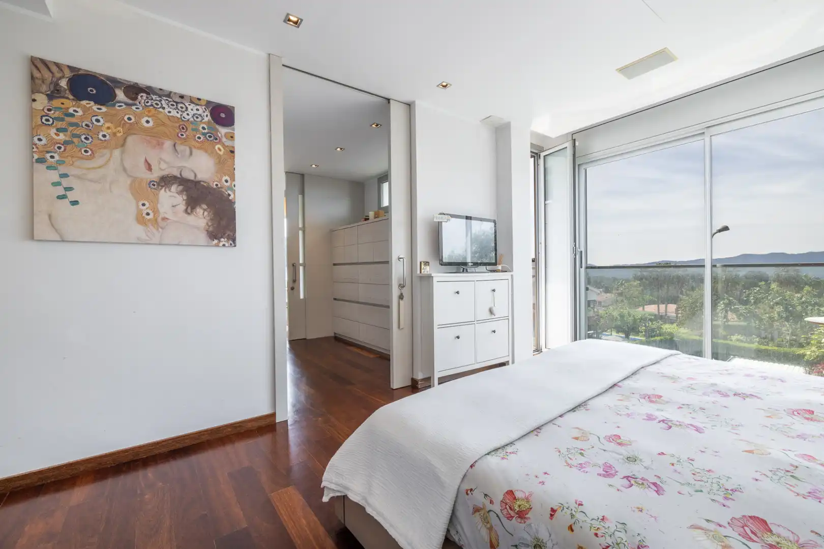 Bedroom of Houses for sale in Cerdanyola del Vallès  with Furnished