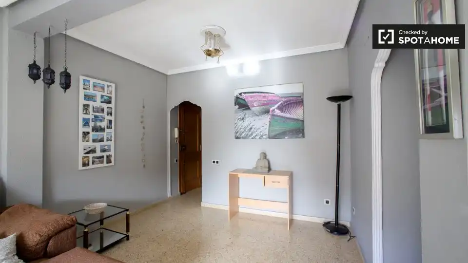 Sala de estar de Piso de alquiler en Valencia con Aire acondicionado, Calefacción y Amueblado