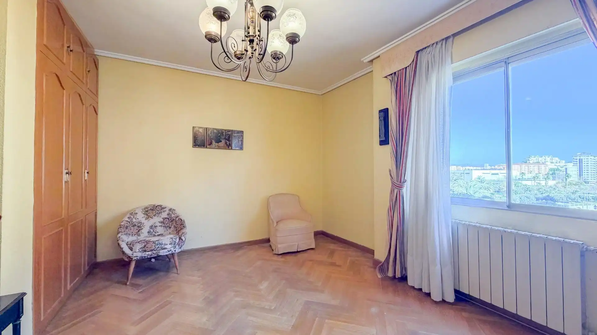 Wohnzimmer von Wohnung zum Verkauf in Valencia mit Klimaanlage, Heizung und Parkett