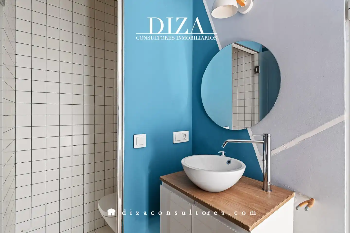 Bathroom of Duplexes for rent in Madrid  with Air Conditioner, Heating and Terrace
