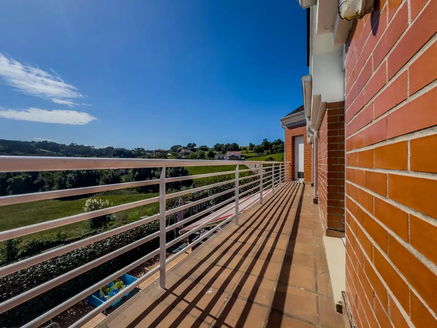 Terraza de Casa o chalet en venta en Camargo con Calefacción, Jardín privado y Parquet