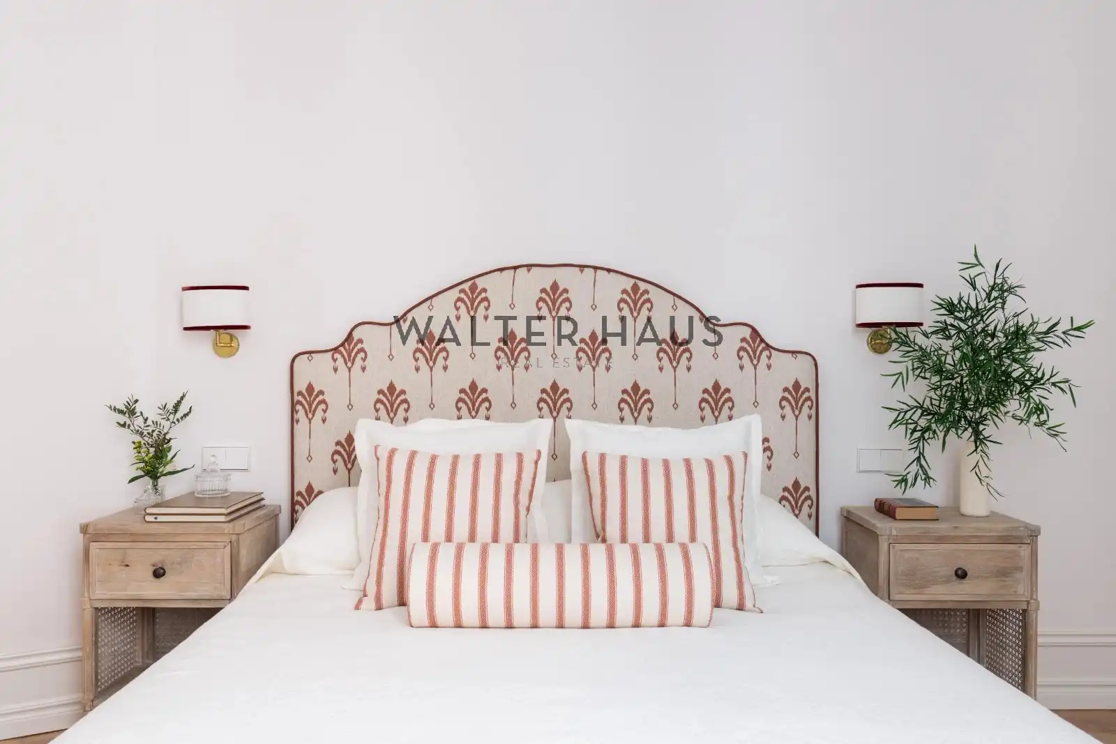 Bedroom of Flat for sale in Chamberí