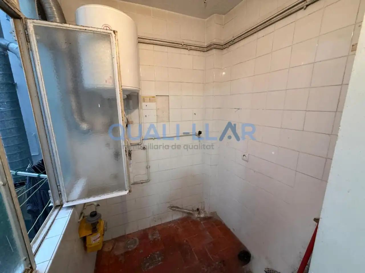 Cuina de Pis en venda en Sant Feliu de Llobregat amb Balcó