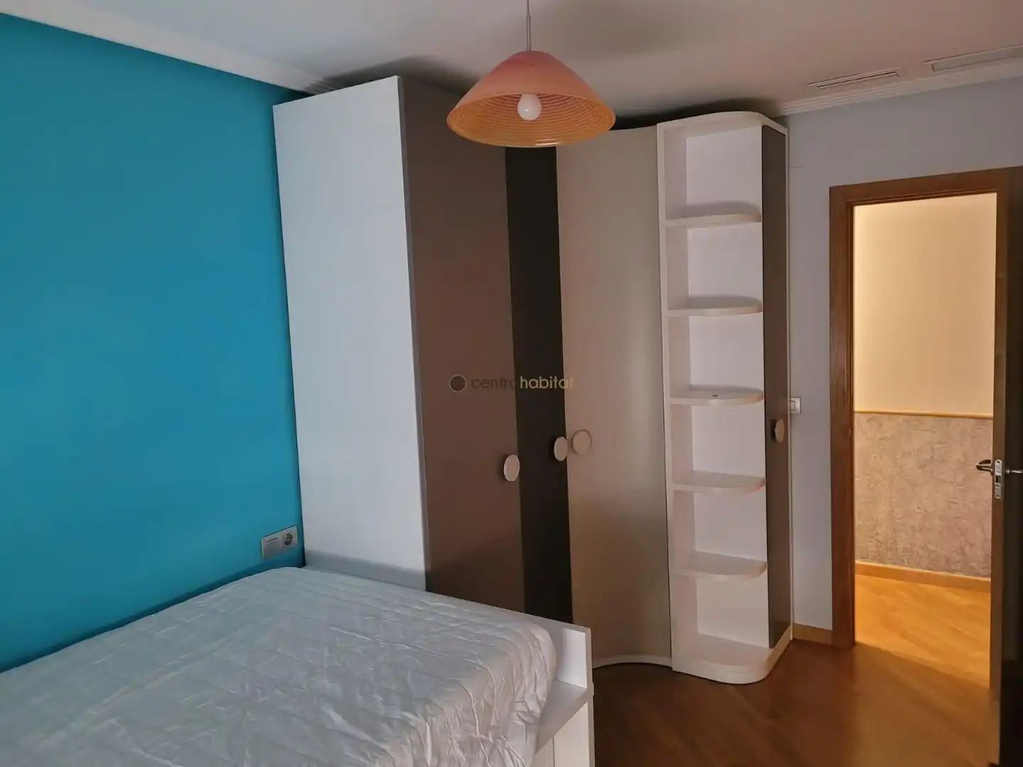 Dormitori de Pis de lloguer en Petrer amb Aire condicionat i Parquet