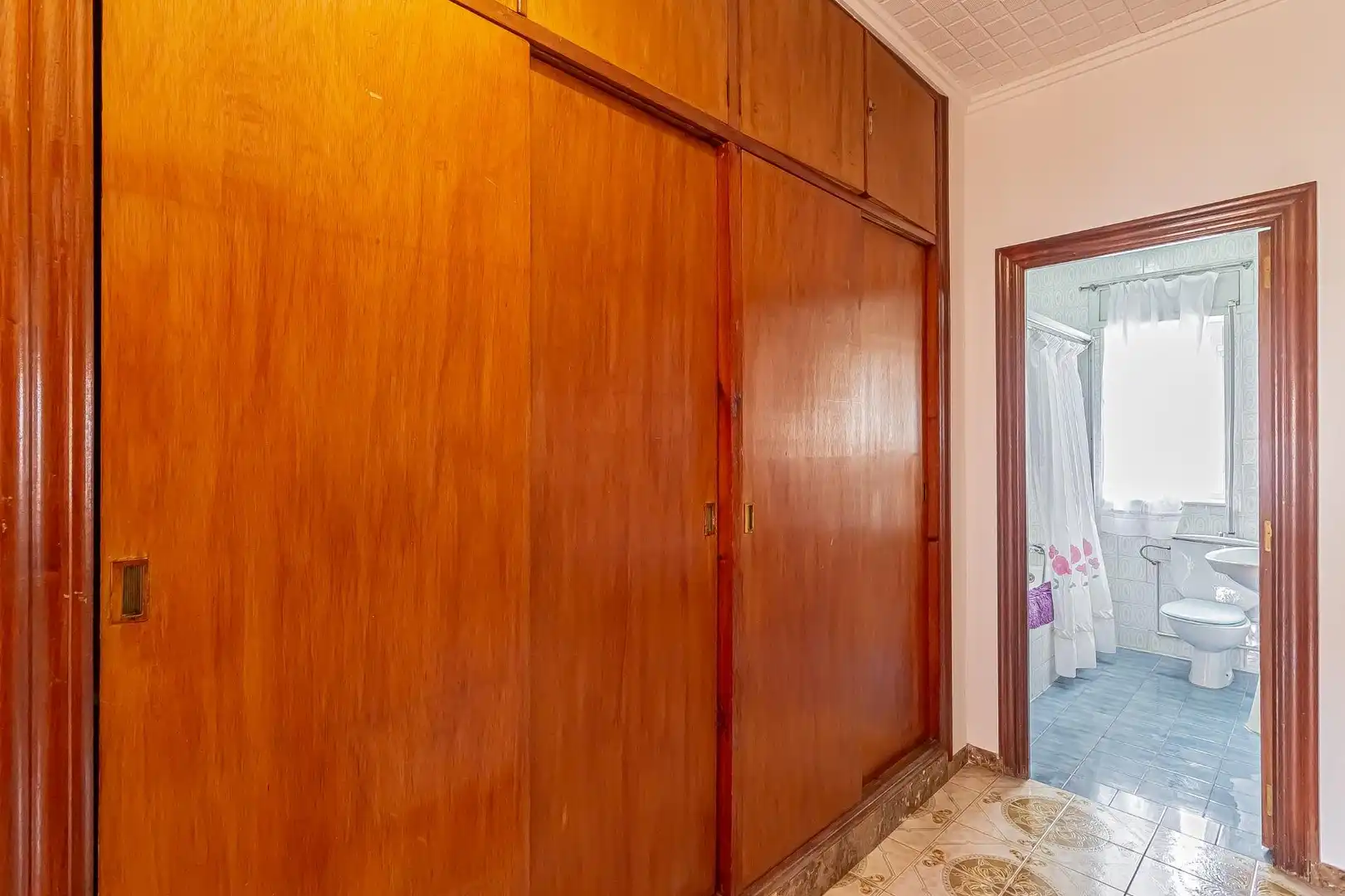 Schlafzimmer von Einfamilien-Reihenhaus zum Verkauf in Cartagena mit Privatgarten, Abstellraum und Balkon