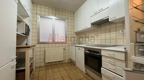 Foto 4 de Piso en venta en Calle Manuel Pedregal, Salesas - Foncalada - Campoamor, Oviedo