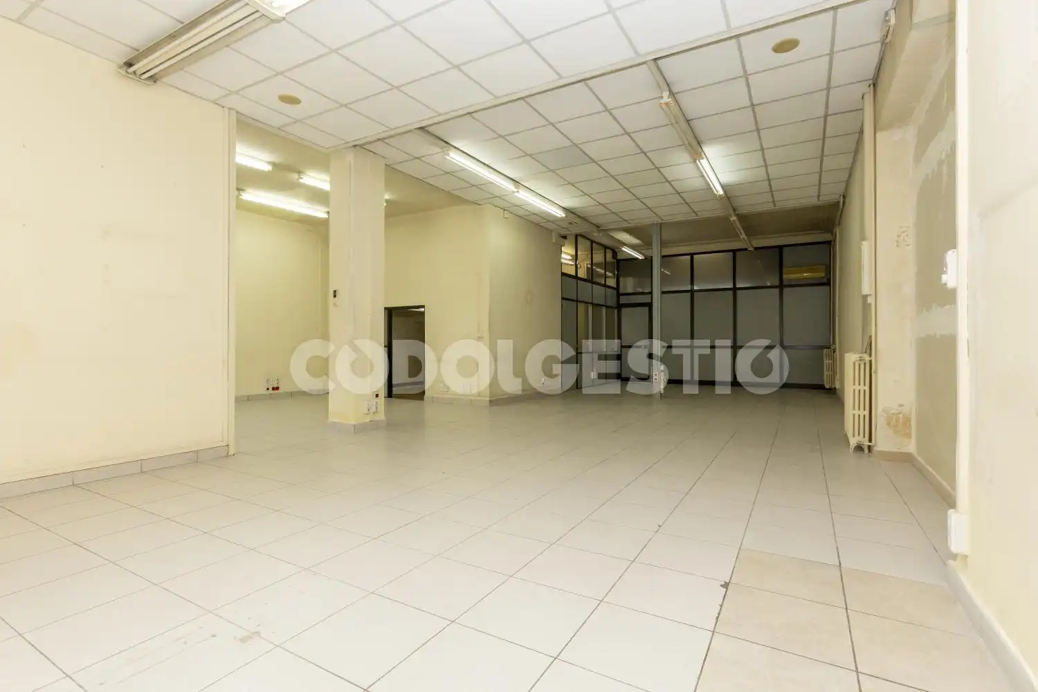 Local comercial en venda a Pont, imagen 8
