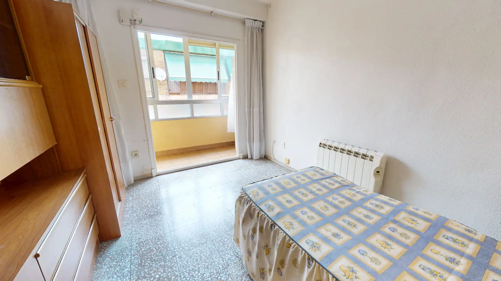 Habitación de Piso en venta en Sant Joan d'Alacant con Amueblado y Balcón