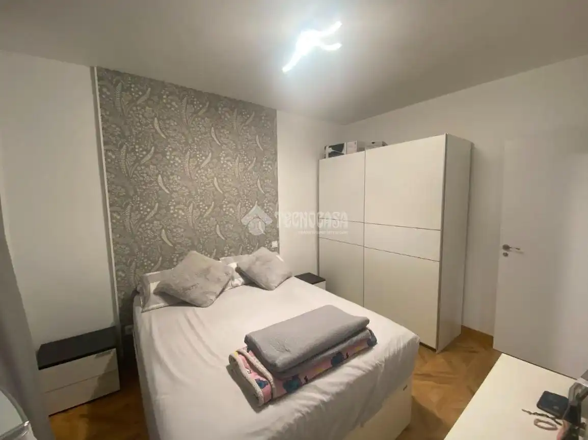 Dormitori de Pis en venda en Móstoles