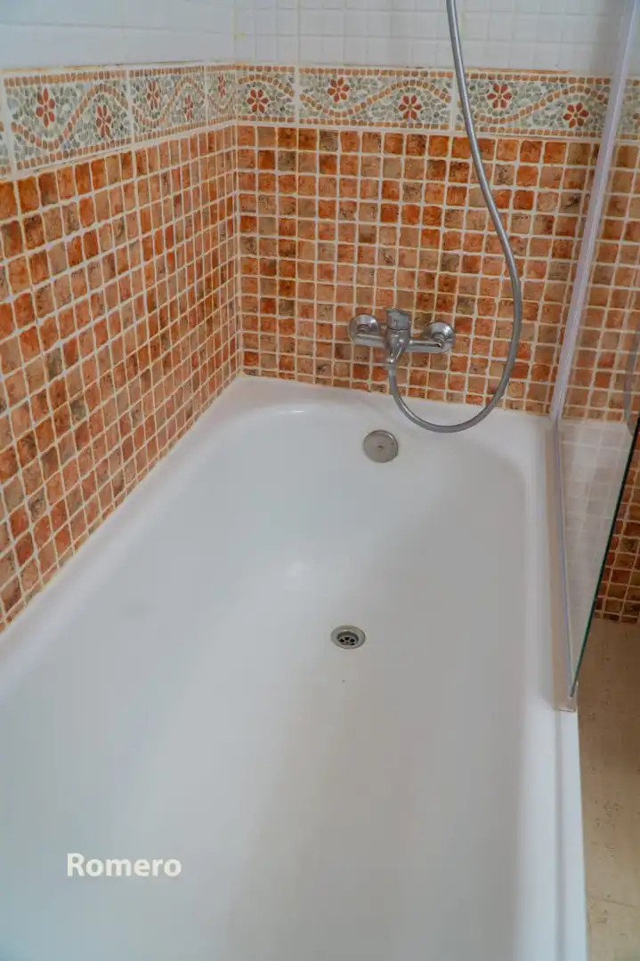 Bathroom of Flat for rent in Málaga  with Air Conditioner, Terrace and Furnished