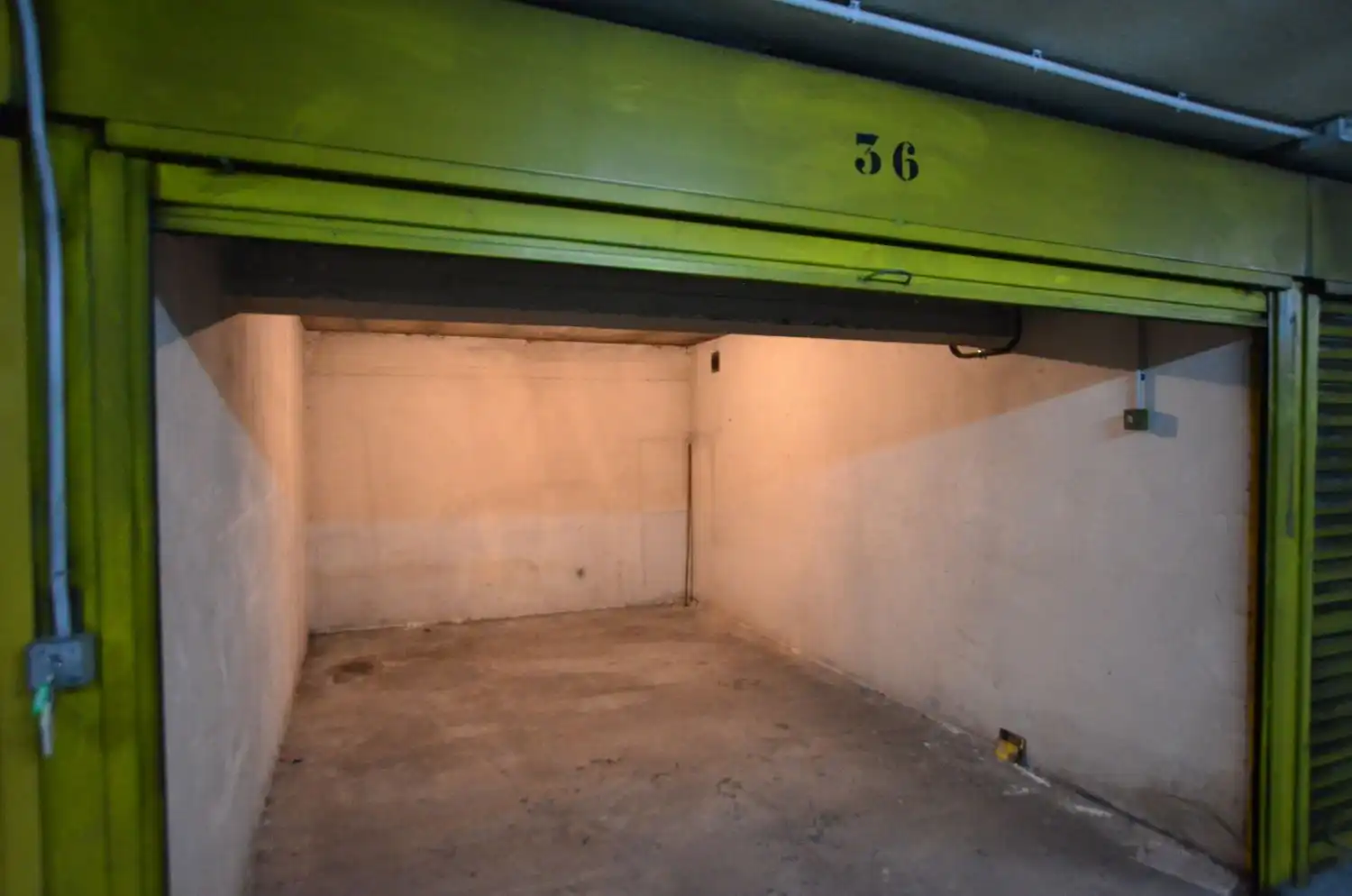 Parkplatz von Wohnung zum Verkauf in Oviedo  mit Heizung, Terrasse und Schwimmbad