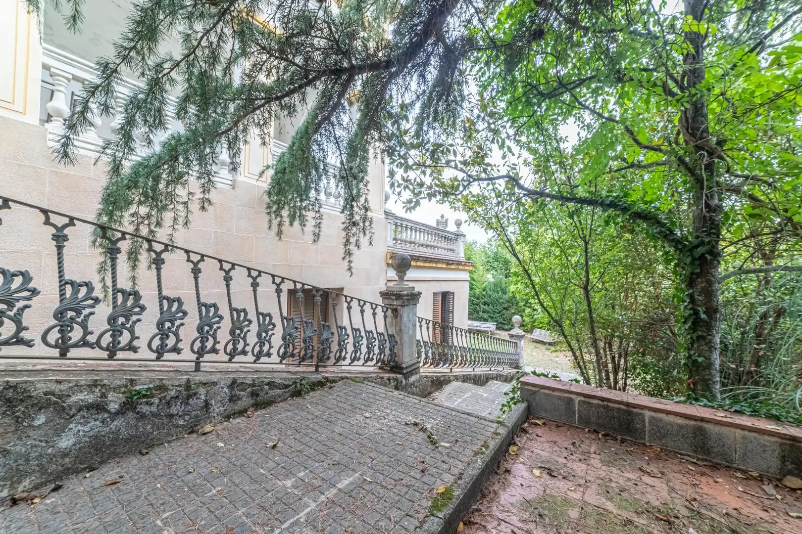 Vista exterior de Casa o xalet en venda en Caldes de Malavella amb Calefacció, Jardí privat i Terrassa