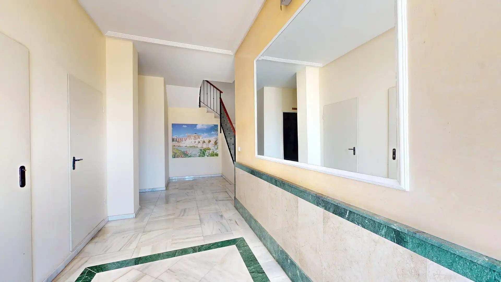 Wohnung zum Verkauf in Córdoba mit Klimaanlage, Heizung und Abstellraum