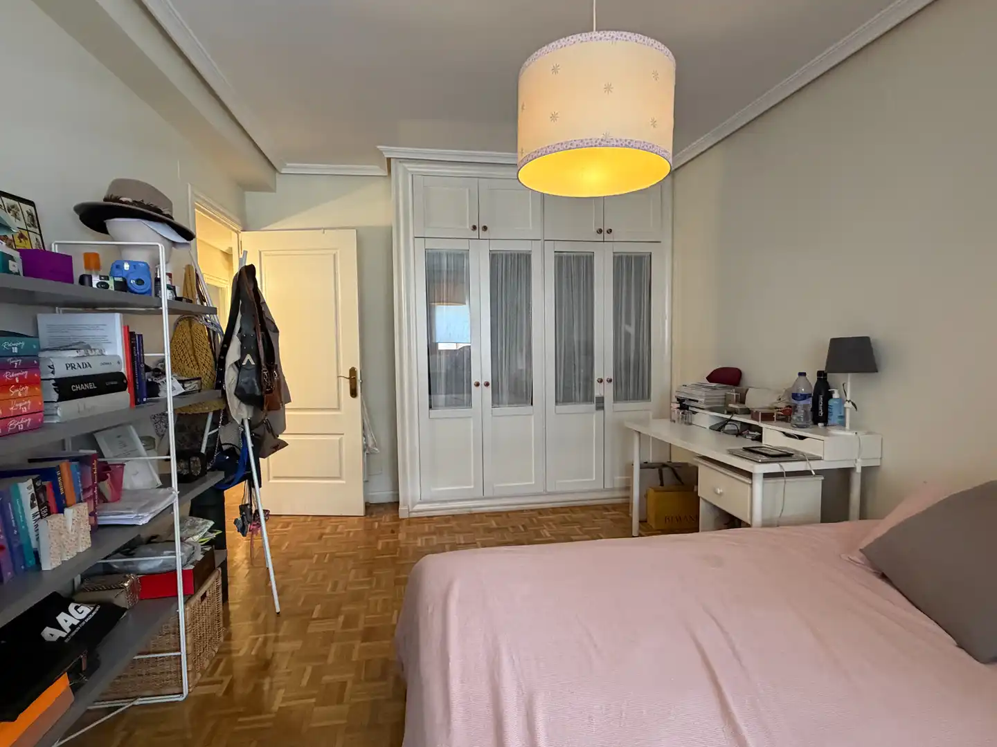 Habitación de Casa adosada en venta en Guadalajara con Calefacción