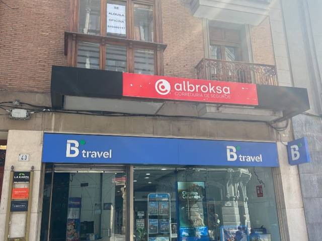 Oficina en Alquiler en Calle Corrida, 43 en Barrio del Centro