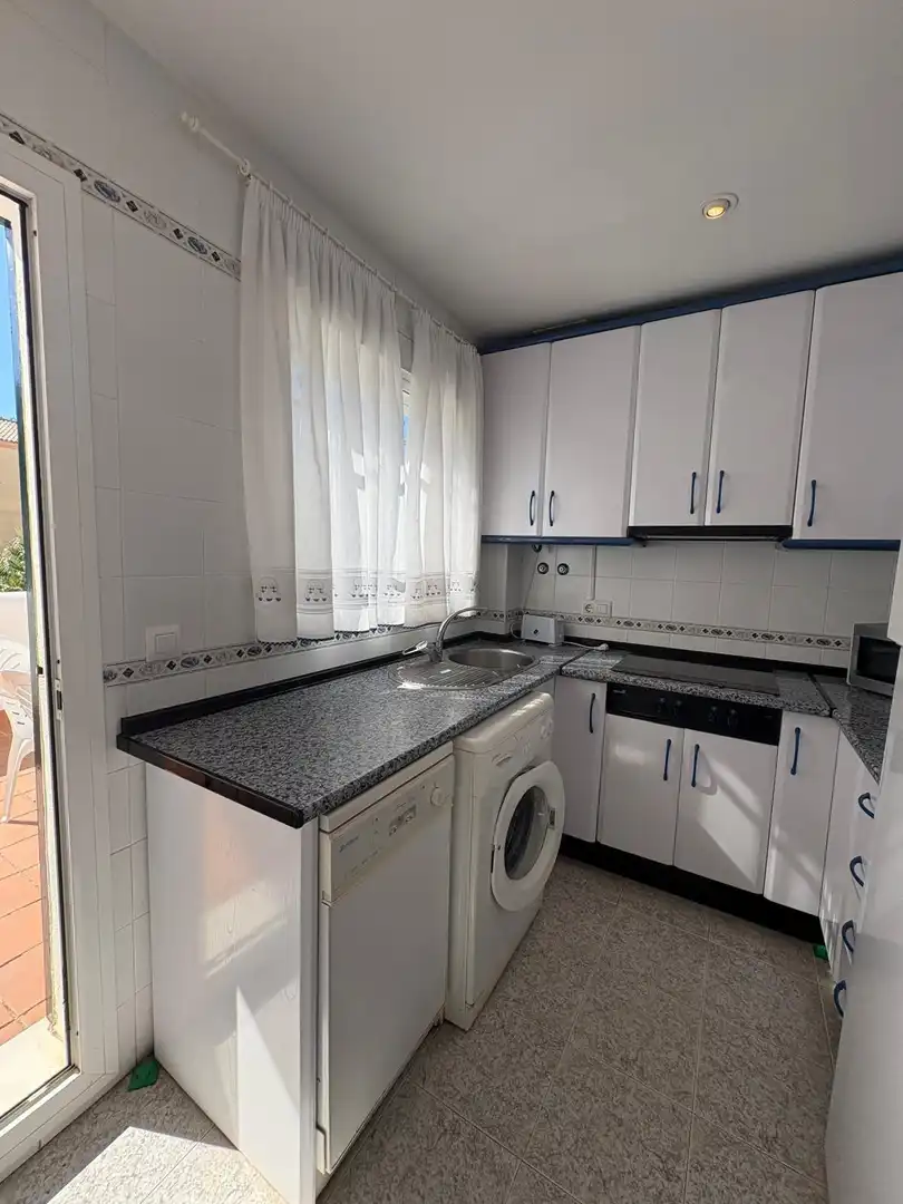 Kitchen of Apartments for sale in Chiclana de la Frontera  with Private garden, Terrace and Furnished
