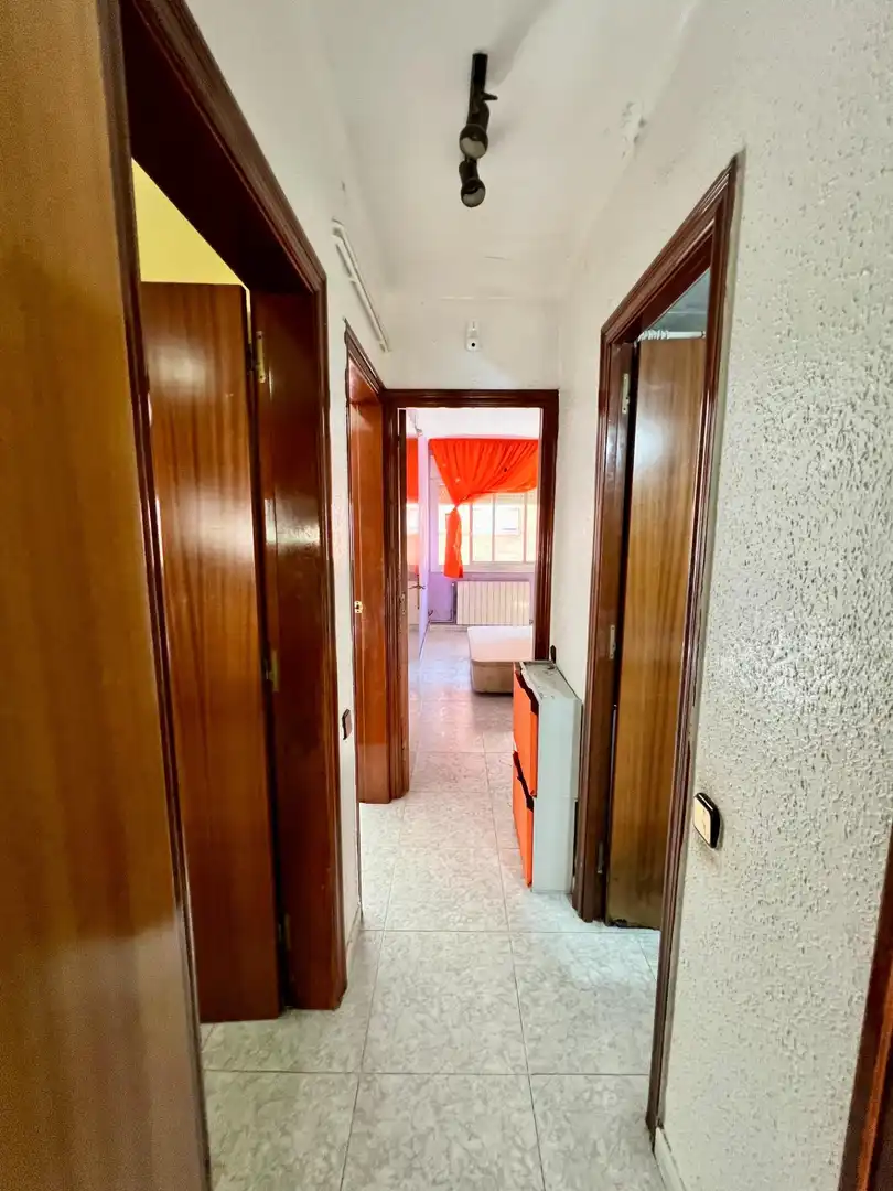 Flat for sale in Sabadell  with Heating, Furnished and Balcony