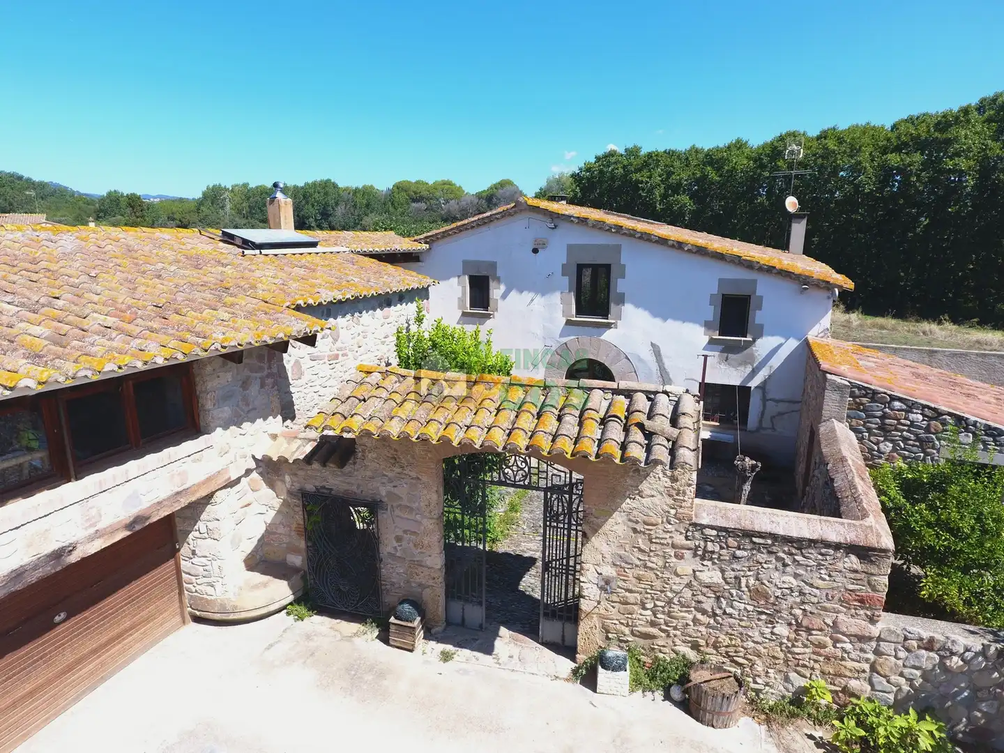 Vista exterior de Casa o chalet en venta en Lliçà d'Amunt con Calefacción, Jardín privado y Terraza