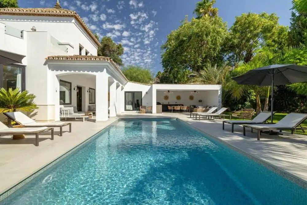 Casa amb piscina en venda a Benahavís pueblo, imagen 12