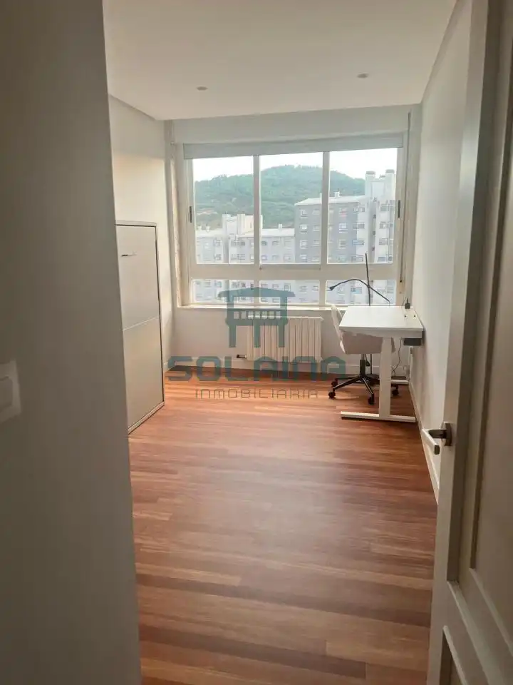 Apartament en venda en Ourense Capital  amb Calefacció, Traster i Balcó