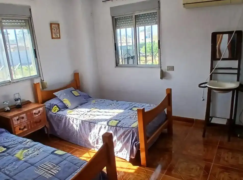 Habitación de Finca rústica en venta en Castellón de la Plana / Castelló de la Plana con Aire acondicionado, Jardín privado y Terraza