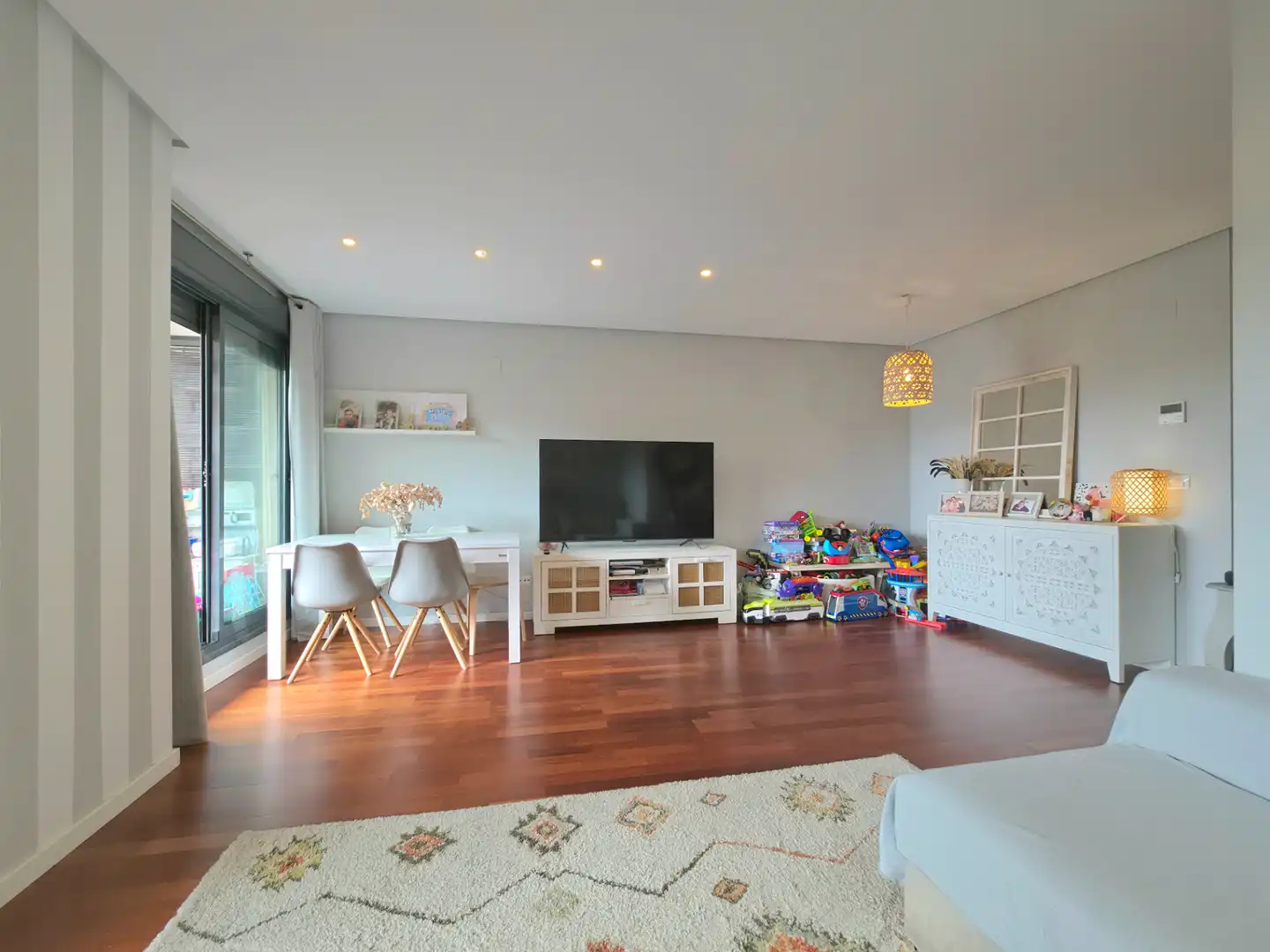 Piso con terraza en venta en Maestro José Garberí Serrano 11, imagen 8