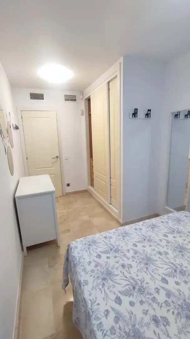 Ático de alquiler en Benalmádena con Aire acondicionado, Terraza y Trastero