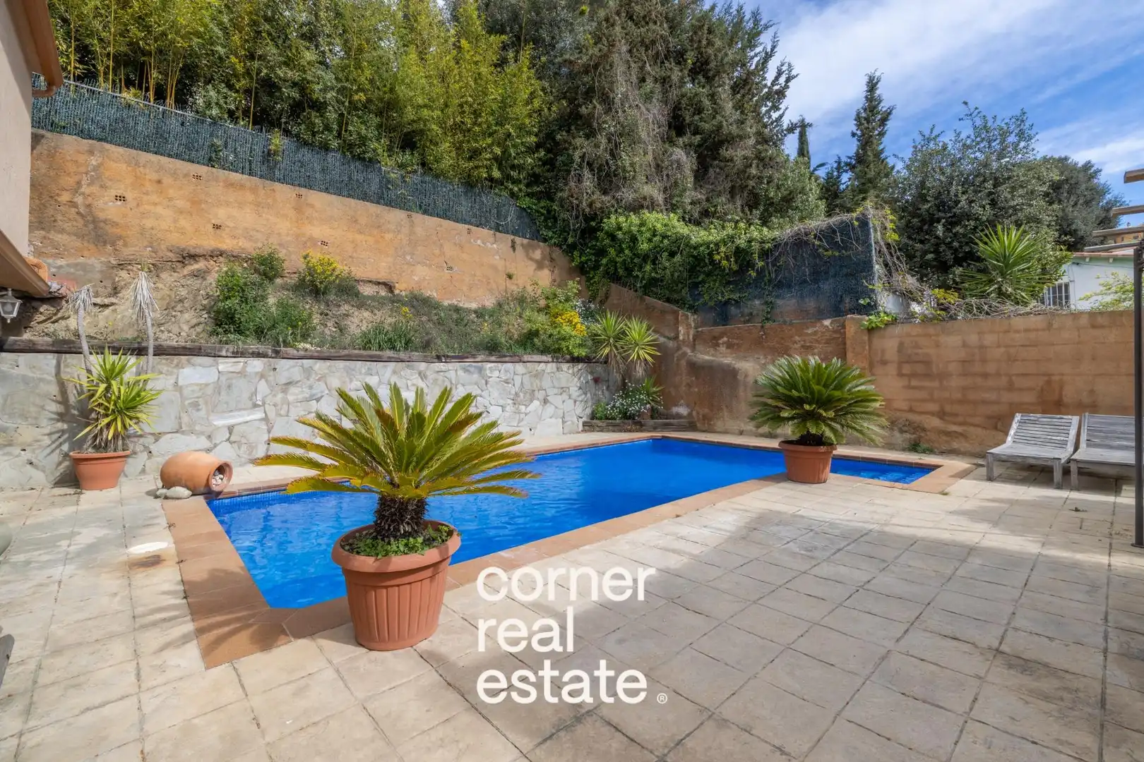 Vista exterior de Casa o chalet en venta en Molins de Rei con Aire acondicionado, Calefacción y Jardín privado
